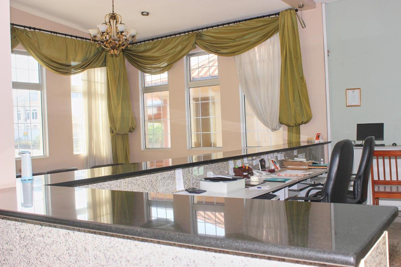 The Congress Hotel Accra Exterior photo